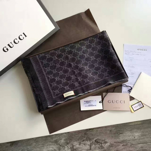 グッチレディース/ニットC019,B6