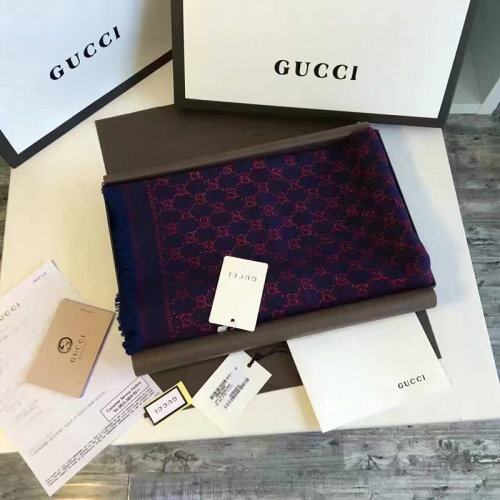 グッチレディース/ニットC022,B6