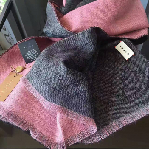 グッチレディース/ニットC024,B6