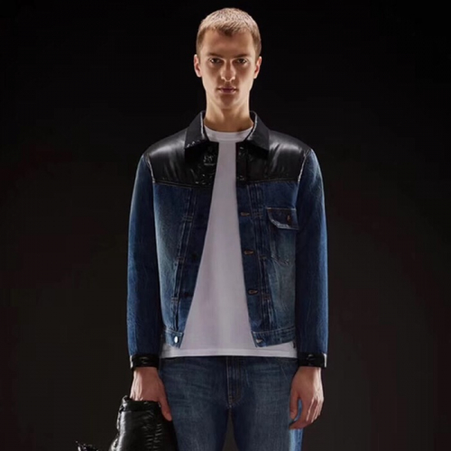 モンクレールメンズフードタイプパディングジャケットC0234,