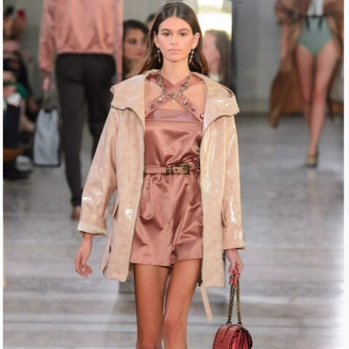 ボッテガヴェネタレディースレザーコートt15