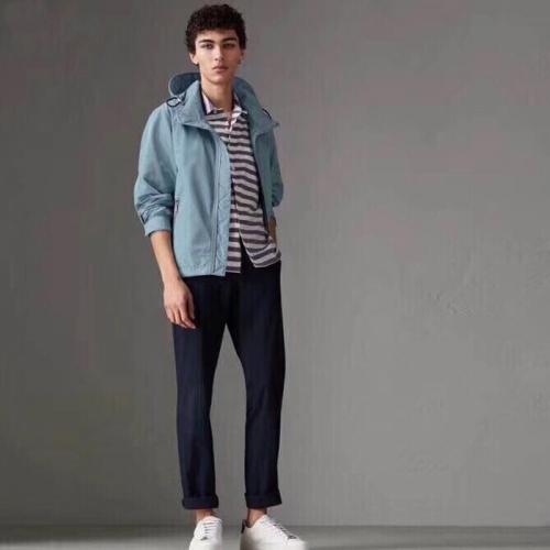 バーバリーメンズブレーカージャケットジャケットr0481.スカイブルー