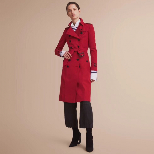 バーバリーレディースクラシックヴィンテージトレンチコートr0762.2(ブラック/レッド)