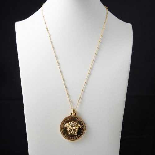 ヴェルサーチェレディースヴィンテージネックレスA0010.(イエローゴールド)