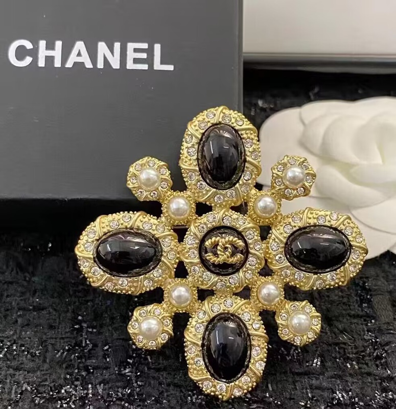 -シャネルブローチa0119.(イエローゴールド)