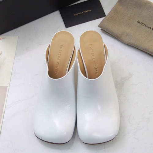 ボッテガヴェネタレディースレザーミドルヒールブローファーS0008,ホワイト