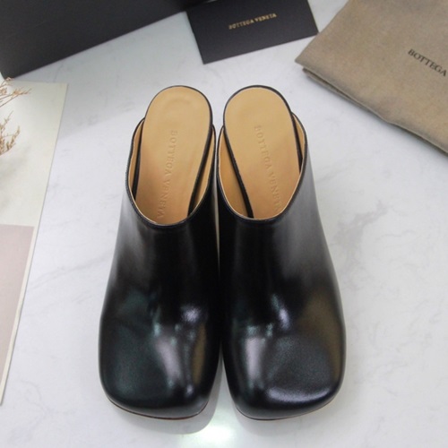 ボッテガヴェネタレディースレザーミドルヒールブローファーS0010,ブラック