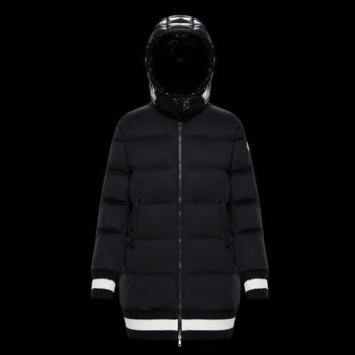 モンクレールレディースパッチモダンダウンパディングc0641ブラック