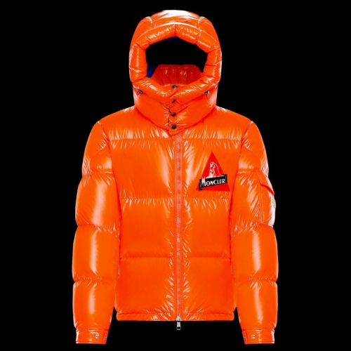 モンクレールレディースパッチモダンダウンパディングc0736オレンジ