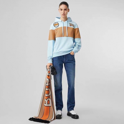 バーバリーレディースカジュアルフーディr01114スカイブルー