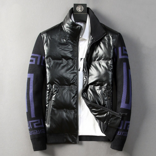 ヴェルサーチェメンズダウンパディングr0281.(m3).ブラック