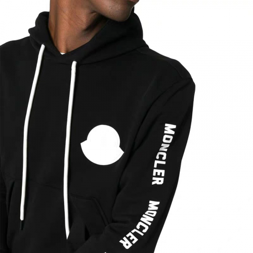 モンクレールメンズコットンフーディc07922(ブラック/グリーン)