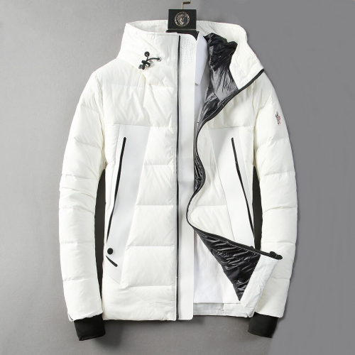 モンクレールメンズパッチモダンダウンパディングc0824ホワイト