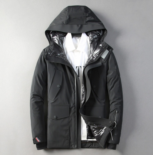 モンクレールメンズパッチモダンダウンパディングc0826ブラック