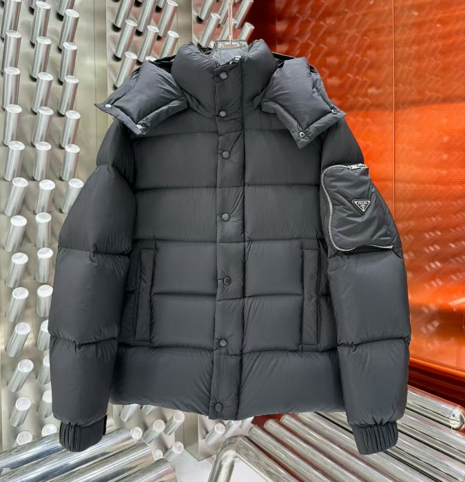 プラダメンズダウンパディングa0743