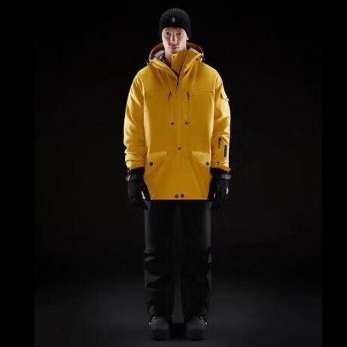 モンクレールメンズパッチモダンダウンパディングc0838.イエロー