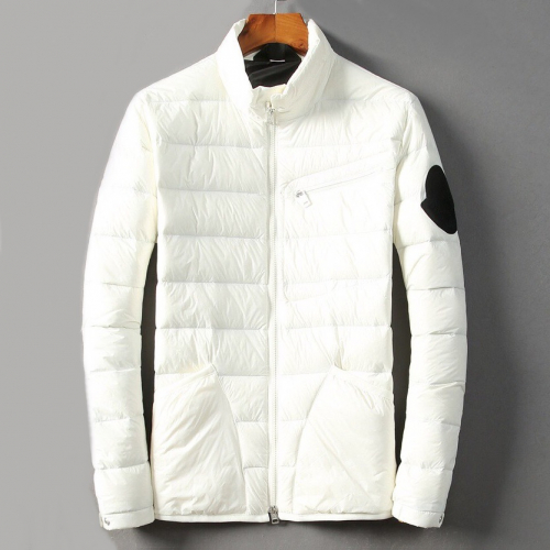モンクレールメンズパッチモダンダウンパディングc0857.ホワイト