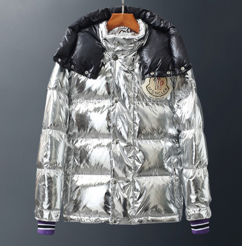 モンクレールメンズパッチモダンダウンパディングc0885シルバー