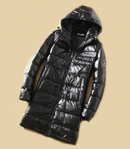 モンクレールメンズパッチモダンダウンパディングc0959ブラック