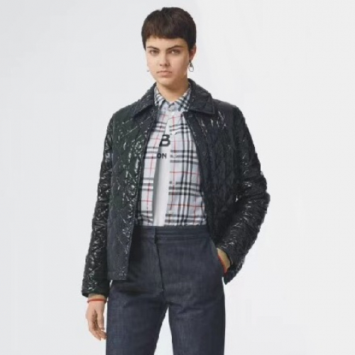 バーバリーメンズカジュアルダウンジャケットr01349.ブラック