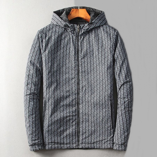 ヴェルサーチェメンズ両面ダウンジャケットr0375ブラック