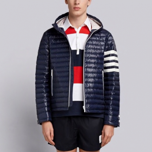 トムブラウンメンズクラシックダウンパディングo0432.ネイビー