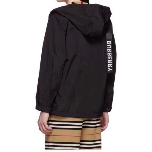 バーバリーメンズカジュアルウィンドブレーカージャケットr01596.ブラック