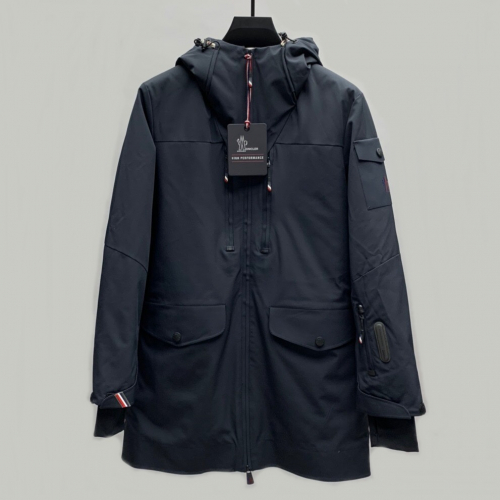 モンクレールメンズパッチモダンダウンパディングc012022(ブラック/カーキ)