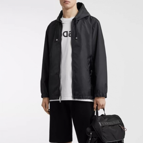 バーバリーバーバリーメンズカジュアルウィンドブレーカージャケットr01814ブラック