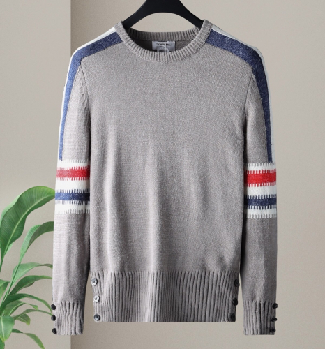 トムブラウン-トムブラウンメンズストラップクルーネックウールセーターm0471.グレー