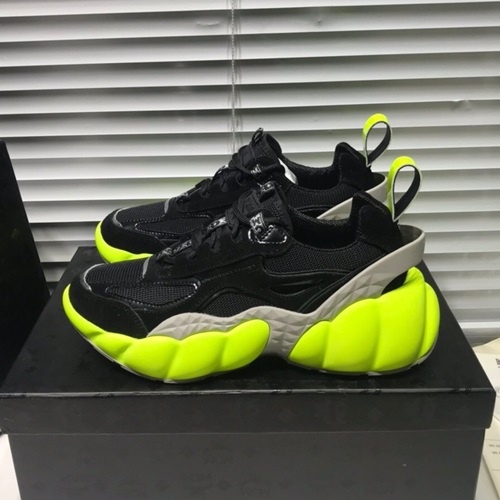 エムシーエムユニセックスレザーランニングシューズ,S0001ブラック