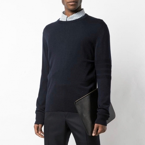 トムブラウン-トムブラウンメンズストラップクルーネックウールセーターm0647.ネイビー