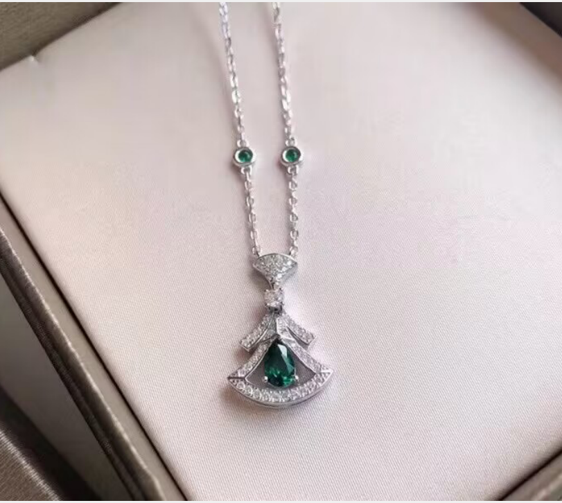 ブルガリレディースネックレスC0017.(シルバーグリーン)