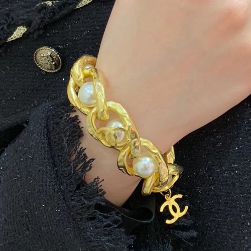 シャネルレディースブレスレットC0228.(イエローゴールド)