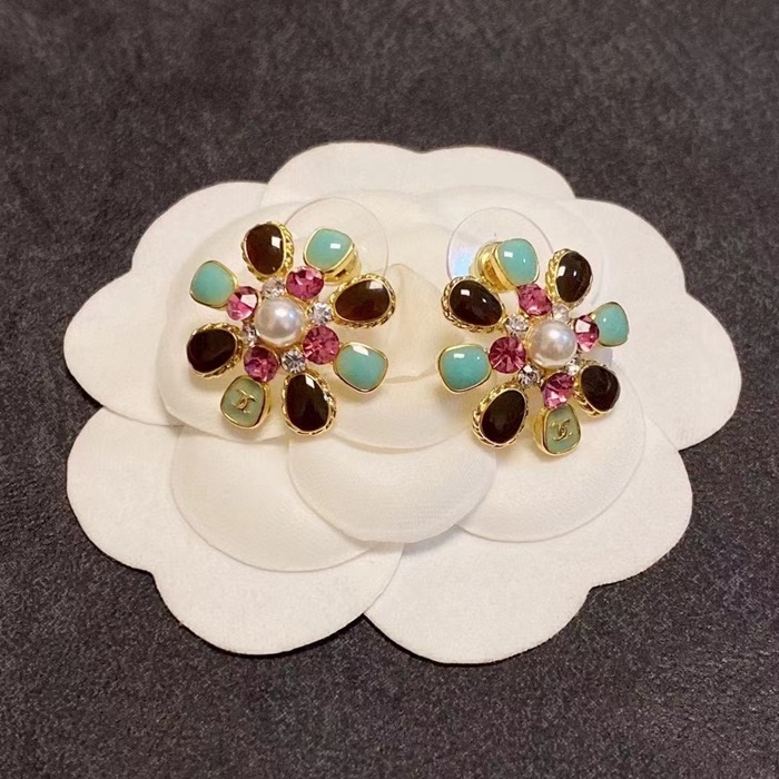 シャネルレディースピアスC0243.