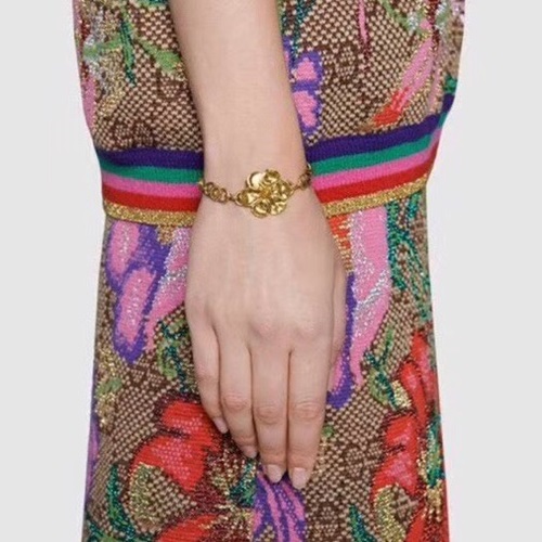 グッチレディースブレスレットC0281.(イエローゴールド)