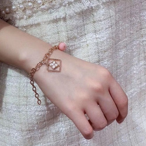 ルイヴィトンレディースブレスレットC0421.(ゴールド)