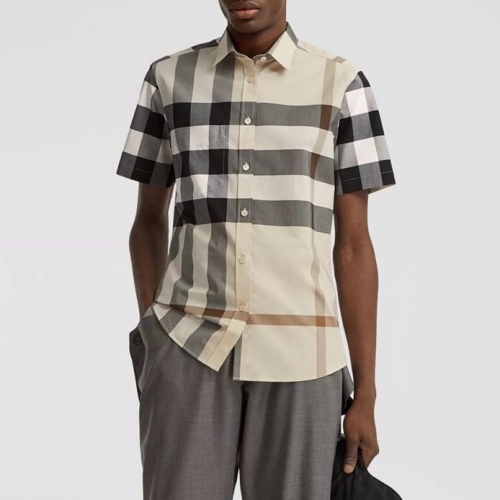 バーバリーバーバリーメンズヴィンテージベーシックコットン半袖シャツr02720.ベージュ