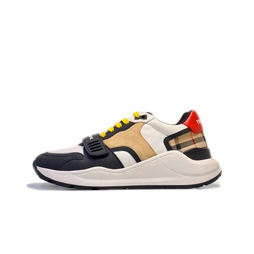 バーバリーメンズランニングシューズS0117ホワイト