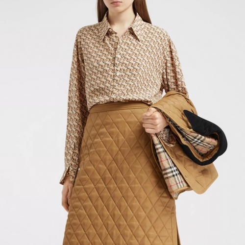 バーバリーバーバリーレディースヴィンテージベーシックシャツr02922.キャメル