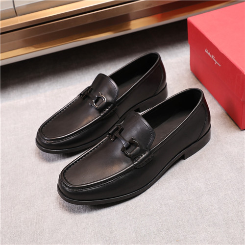 サルヴァトーレフェラガモメンズレザーローファー,S0495,ブラック