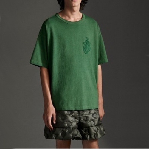 -モンクレールメンズクルーネック半袖Tシャツc02148グリーン