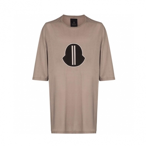 -モンクレールメンズクルーネック半袖Tシャツc02151キャメル