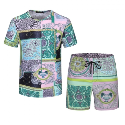 ヴェルサーチェメンズシルケット半袖トレーニングふく&ショートパンツr0817グリーン