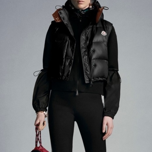 モンクレールレディースパッチモダンダックダウンパディングベストc02348ブラック