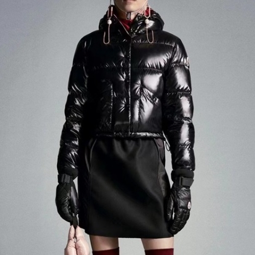 モンクレールレディースパッチモダンダウンロングパディングc02365ブラック