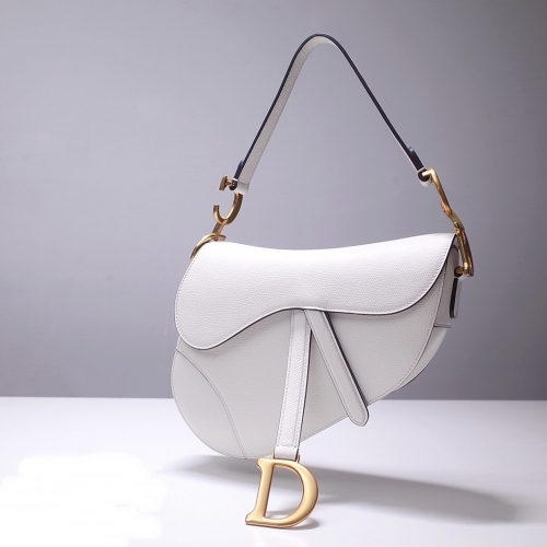 ディオールレディースクラシックサドルバッグ(19.5/25.5)ホワイトo01638