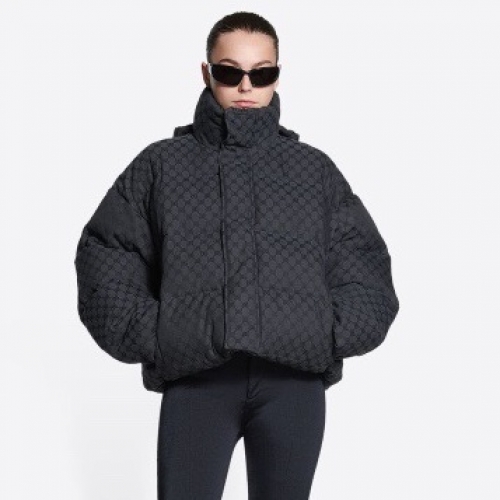 バレンシアガレディースダウン両面パディングc4527