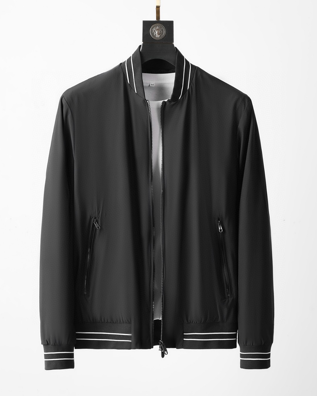 エルメネジルドゼニアメンズモダンブラックジャケットg0329