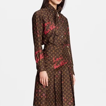 ルイヴィトンレディーストレンディブラウンシャツu03951